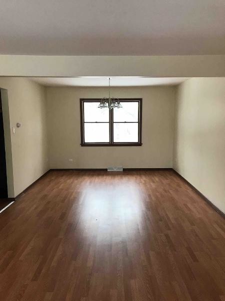 Foto del edificio - 5058 Roberta Ln