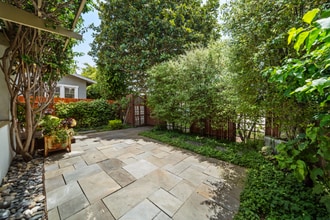 Building Photo - 525 Grand Blvd