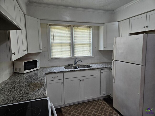 Foto del edificio - 3236 Peach Pkwy