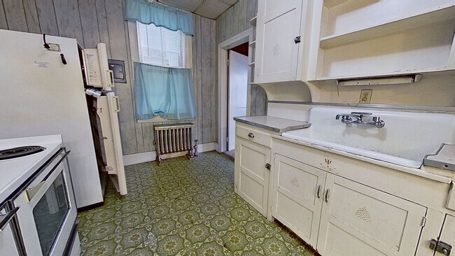 Foto del edificio - Second-Floor Apartment