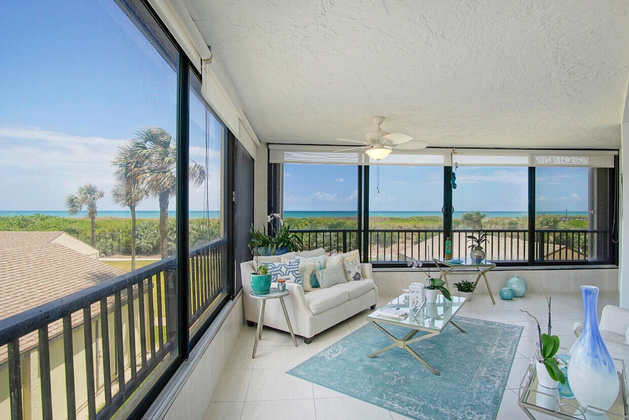 Primary Photo - 2400 S Ocean Dr