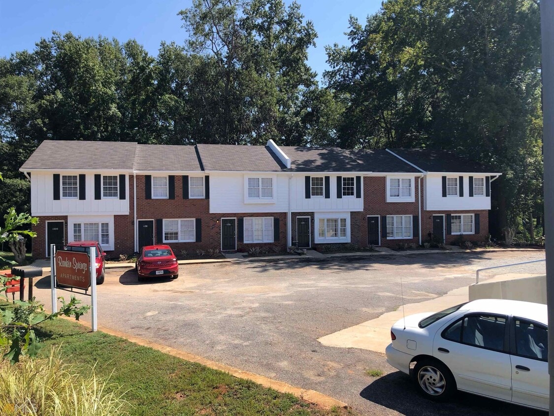 Building Photo - 1190 Mars Hill Rd