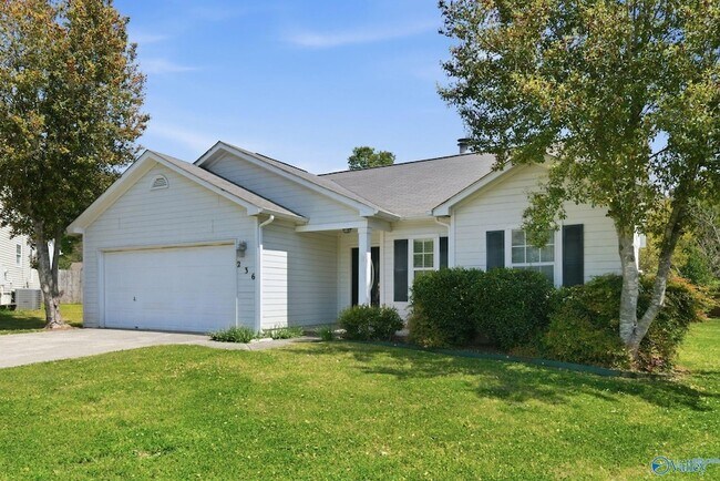 Foto del edificio - 236 River Oaks Dr