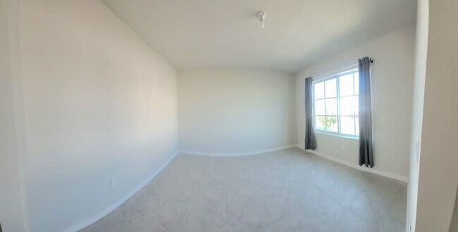 Foto del edificio - Northwest 10th Court, Florida City, FL 33034 - 3 BR 2.5 BA townhouse