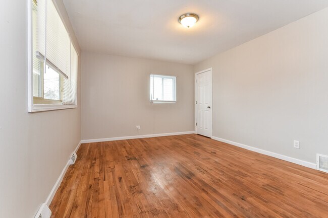 Foto del edificio - 1207 Scott Ave