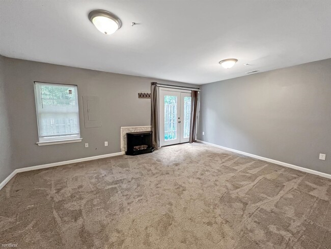 Building Photo - 3 br, 3.5 bath Townhome - 1223 Stockport C...