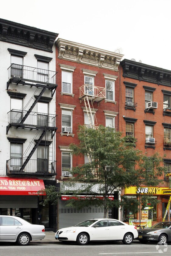 Foto del edificio - 854 Tenth Ave