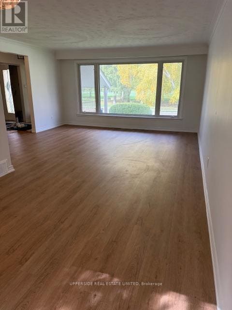 Building Photo - 19 Palm Dr