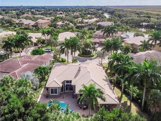 Foto del edificio - 7517 NW 127th Manor
