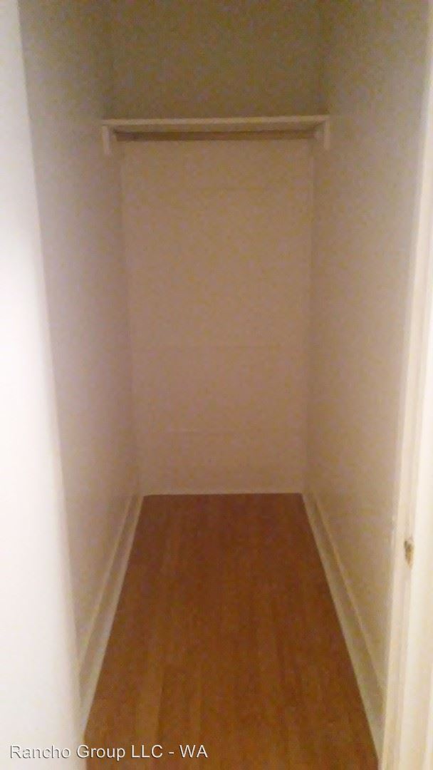 Foto del edificio - 1217 W 6th Ave