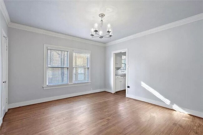 Dining Room - 5611 Goodwin Ave