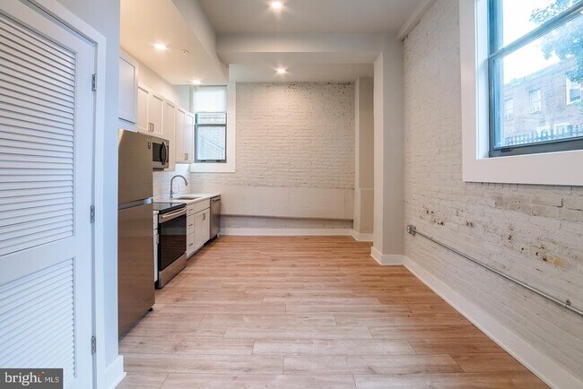 Foto del edificio - 1300 S 19th St