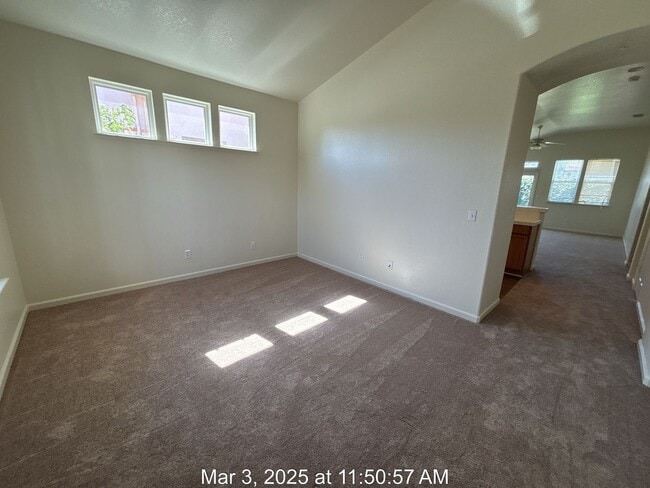 Building Photo - Fantastic 3 Bed, 2 Bath Home in Elk Grove