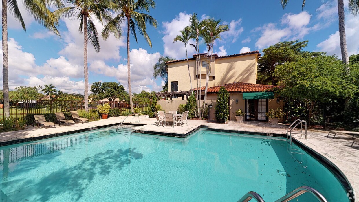 Photo - San Marino at Town Place Apartments