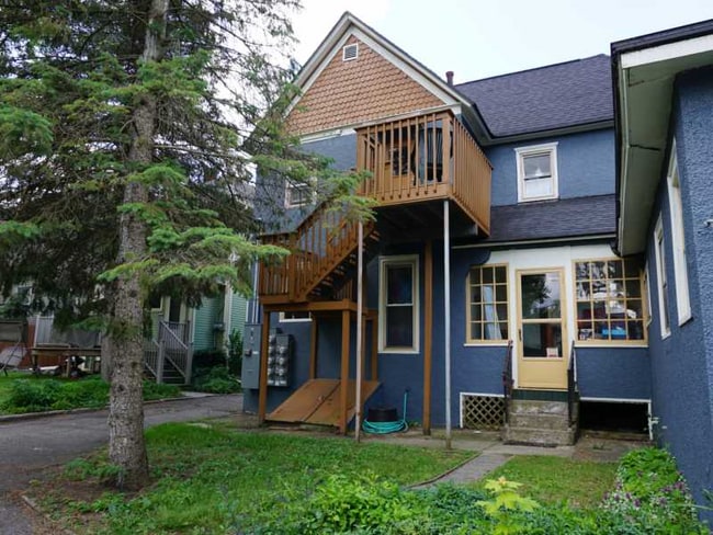 Building Photo - 224 Douglas Ave