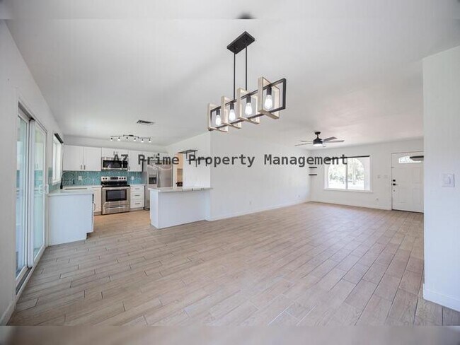 Foto del edificio - 2519 W Vineyard Rd