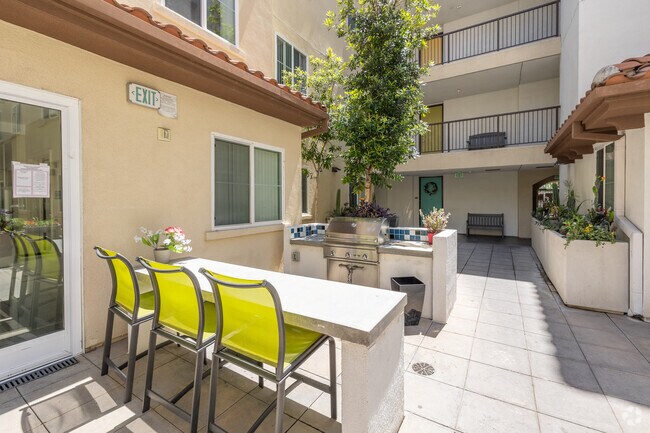 Zona de barbacoa - Winnetka Senior Apartments