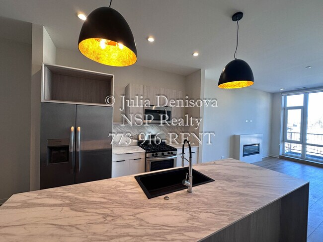 Foto del edificio - 3207 N Narragansett Ave