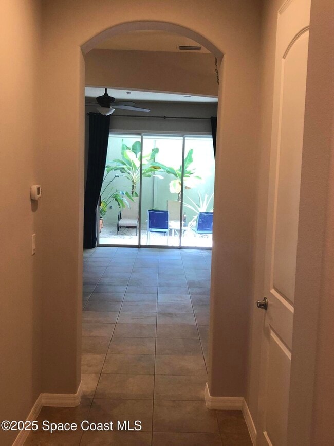 Foto del edificio - 3225 Sedge Dr