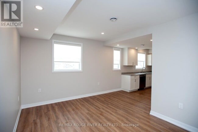 Building Photo - 201 Division St