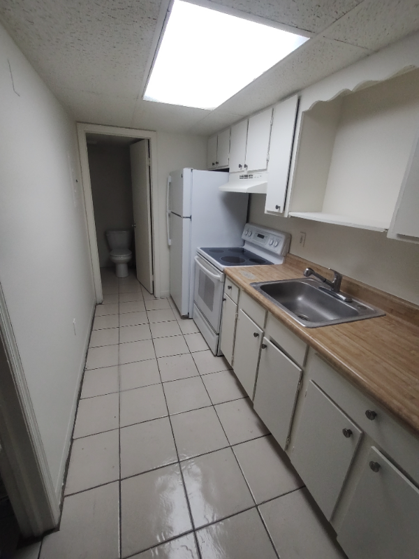 Foto principal - 34 Railroad St