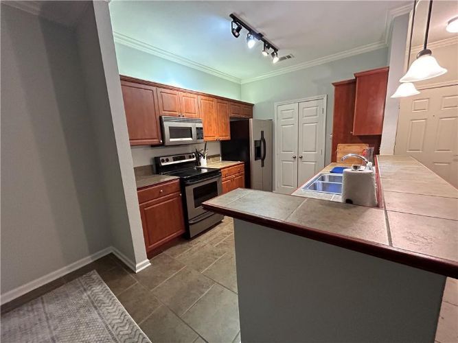 Foto principal - 350 Emerald Forest Blvd