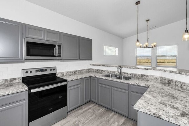 Foto del edificio - Beautiful Brand-New 3 Bedroom Home Near the Colorado River & Trail System