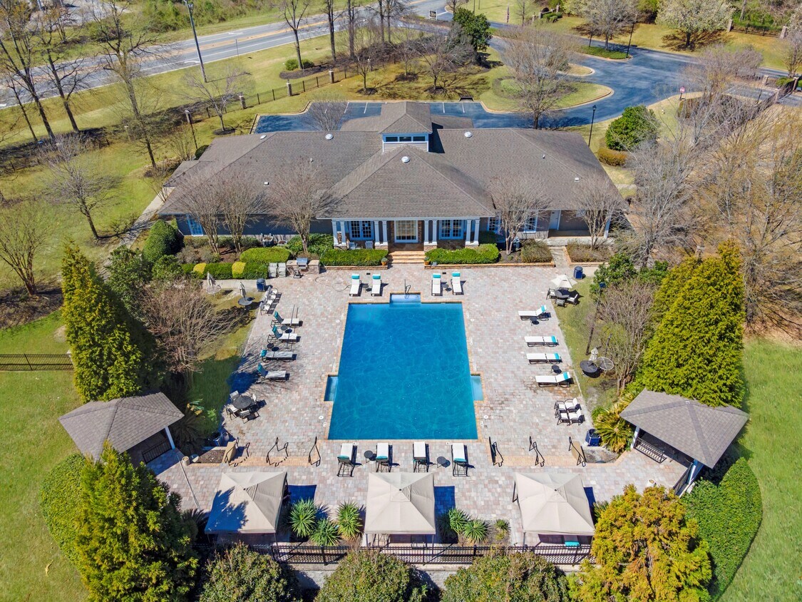 Adrian on Riverside Apartments 5243 Riverside Dr Macon, GA