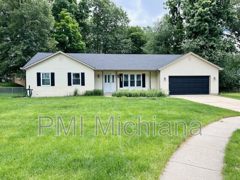 10328 Rosewood Ct, Osceola, IN 46561 House Rental in Osceola, IN