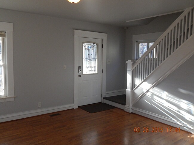 Building Photo - 108 N Magnolia Ave
