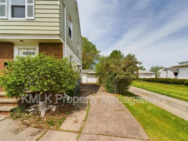 Building Photo - 4312 Tuxedo Ave