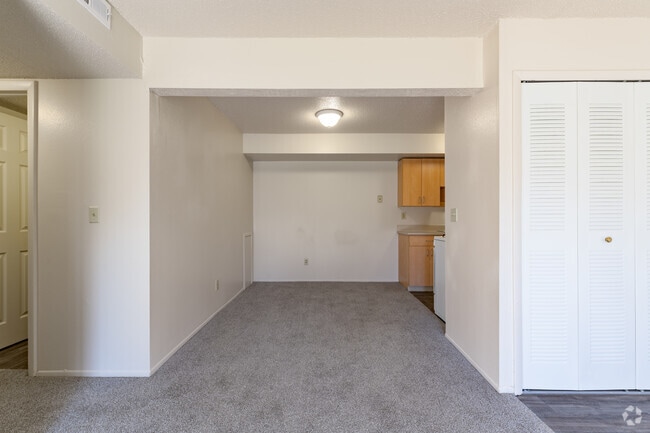 Interior Photo - Madeira Apartments