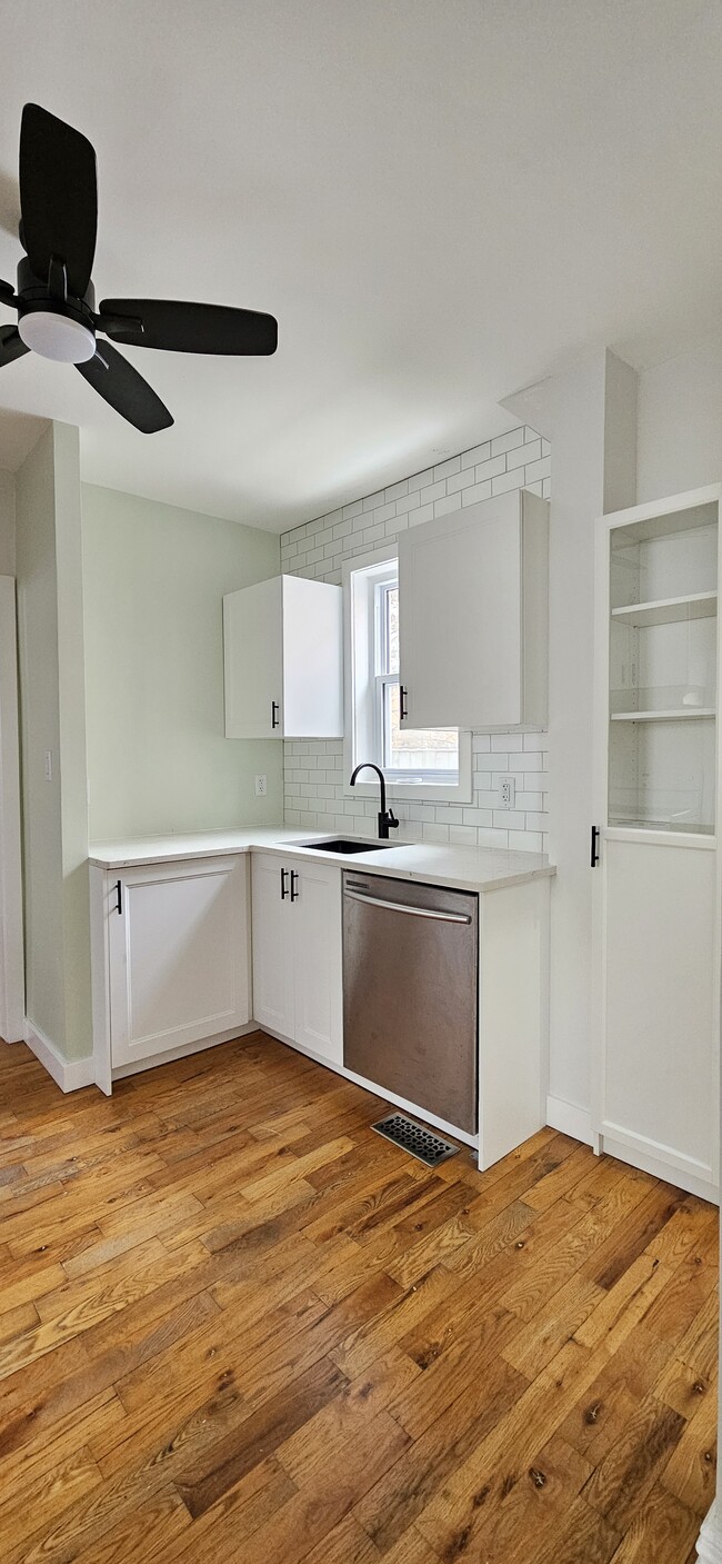 Photo du bâtiment - 589 Aylmer St N