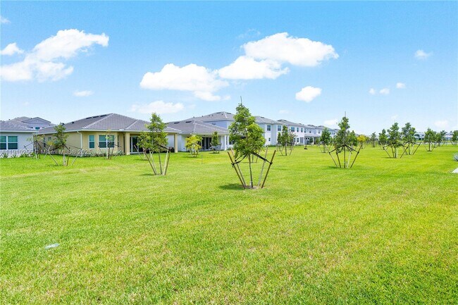 Foto del edificio - 5488 Liberty Ln