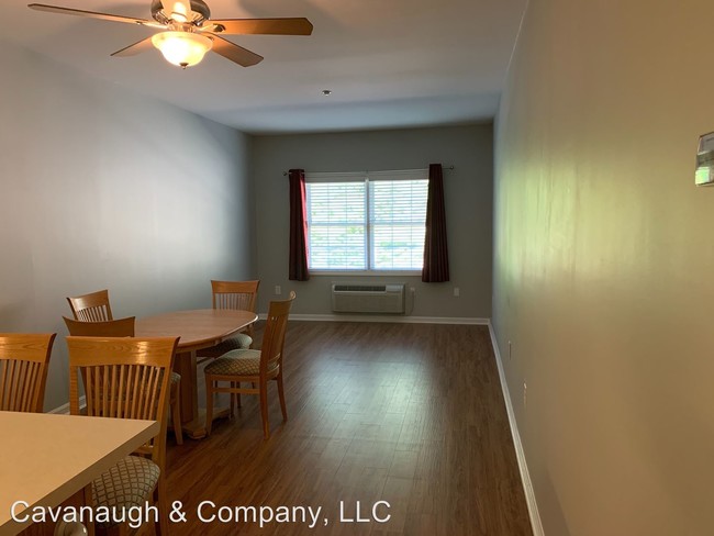 Foto del edificio - 2 br, 1 bath House - Unit  #218