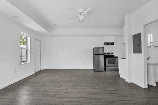 Foto del edificio - 529 NW 88th St
