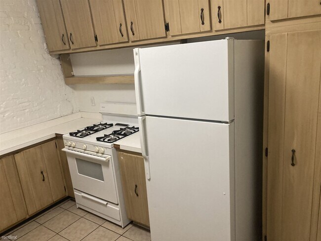 Foto del edificio - 3 br, 1 bath House - NOW/(August)Uptown  P...