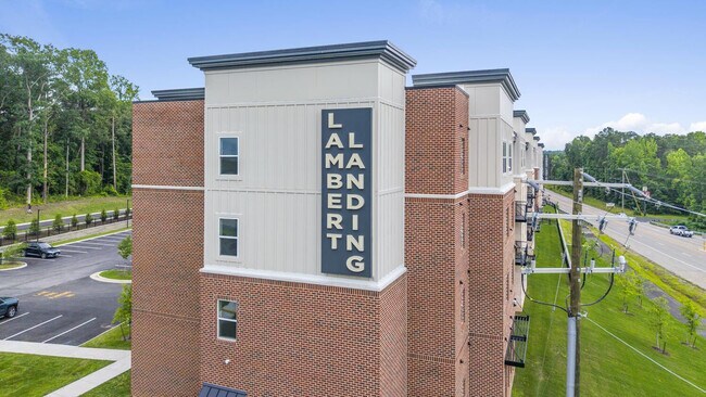 Foto del edificio - Lambert Landing I