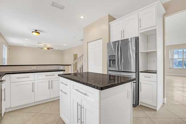Building Photo - 8982 Indian River Run S