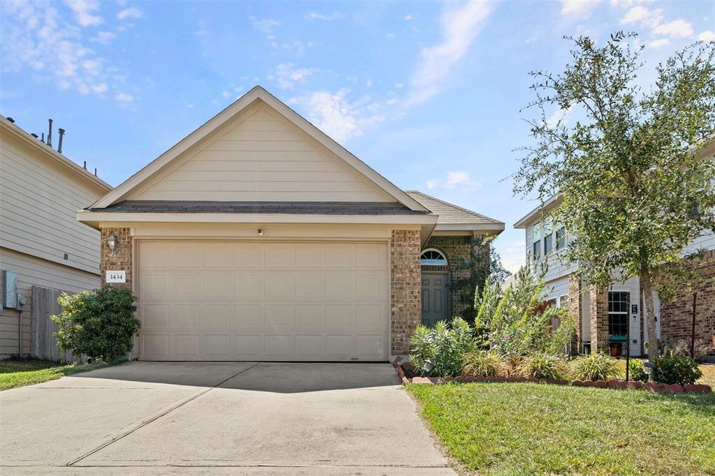Foto principal - 1434 Oxford Meadow Dr