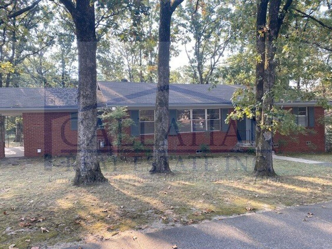 Foto principal - Lakewood 3 bedroom Home
