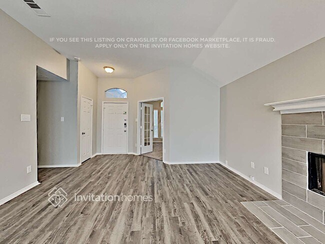 Foto del edificio - 221 Mulberry Ln