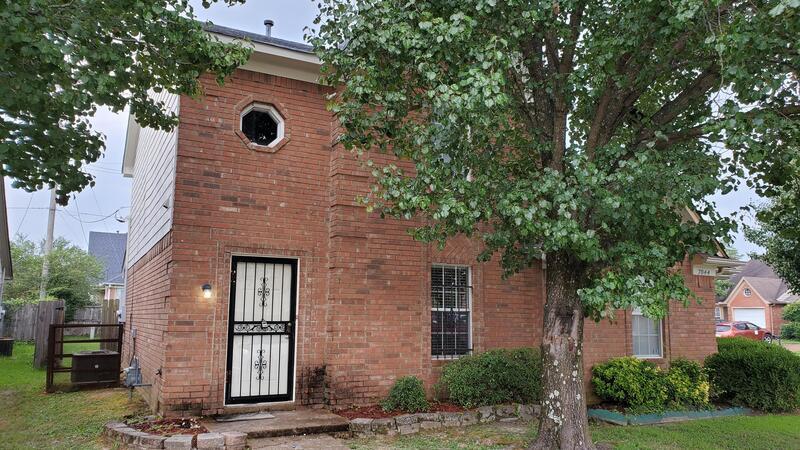 Foto principal - 7840 Lipscomb Dr