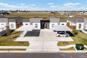 Building Photo - 16 Ventura Ave