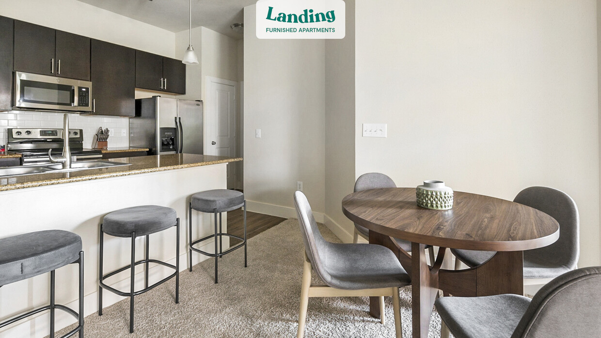 Foto principal - 18101 Point Lookout Dr