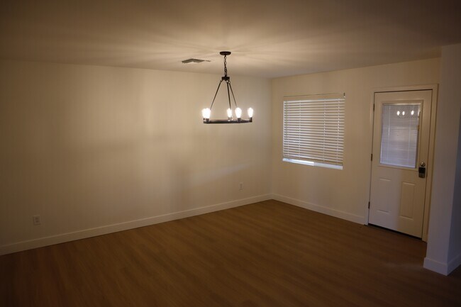 Foto del edificio - 7501 E Hubbell St