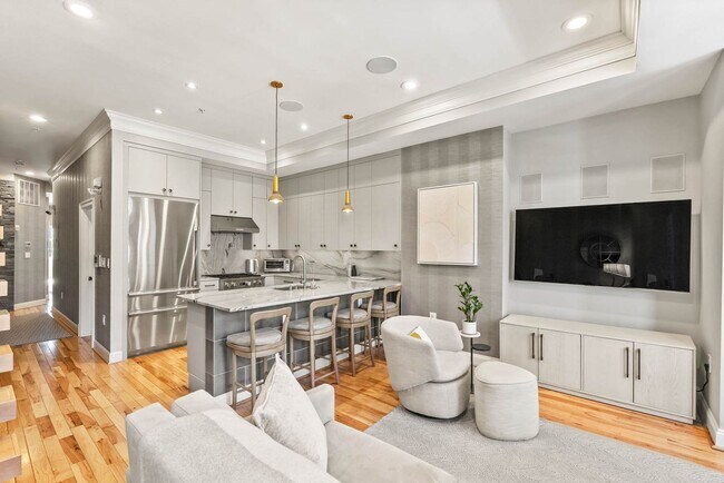 Foto del edificio - Logan Circle Condo