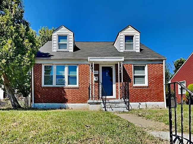 Building Photo - 4911 Anntana Ave
