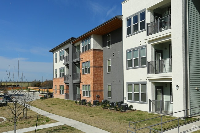 Sienna Pointe Apartments San Marcos Sienna Pointe Apartments San Marcos