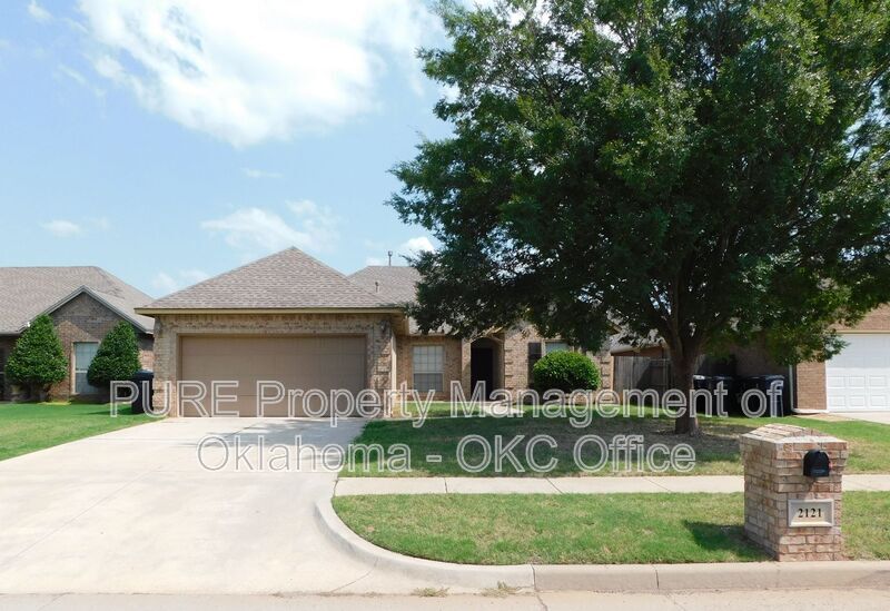 Photo - 2121 NW 157th Street